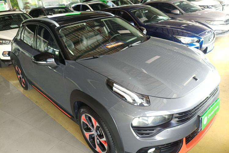 领克02 2018款 1.5T DCT两驱耀Pro版 国V车身外观3