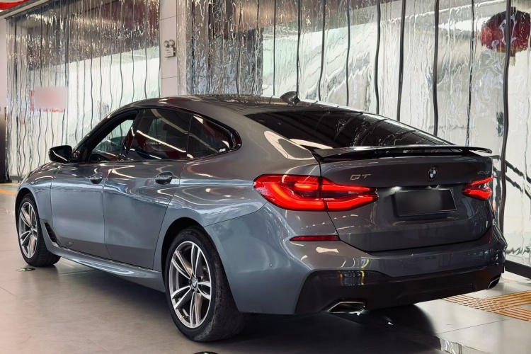 宝马6系GT 2019款 630i M运动套装车身外观6002