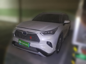 丰田 汉兰达 2022款 双擎 2.5L 四驱尊贵版 7座