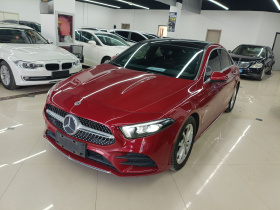 奔驰A级 2020款 改款 A 200 L 运动轿车时尚型