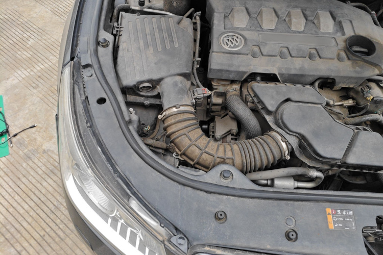 别克 君越 2012款 2.4L SIDI豪雅版局部细节9006