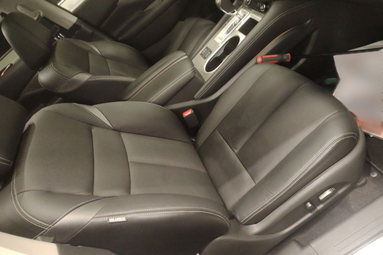 日产 楼兰 2021款 2.5L XL 两驱智联豪华版局部细节41