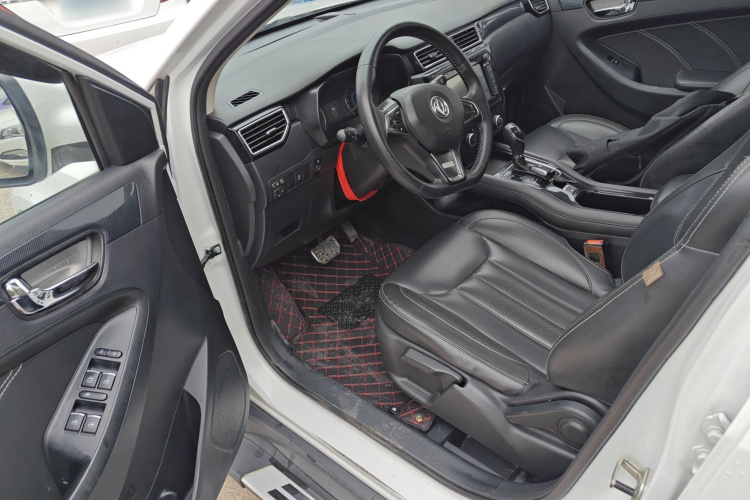 东风风光 风光580 2017款 1.5T CVT智联型中控内饰20