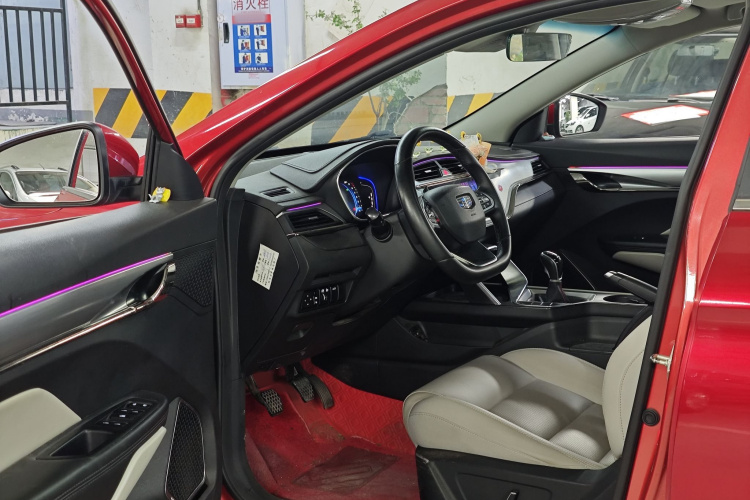 吉利汽车 缤瑞 2018款 14T 手动缤致版中控内饰7001