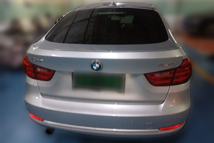 宝马3系GT 2013款 320i 风尚设计套装车身外观6004