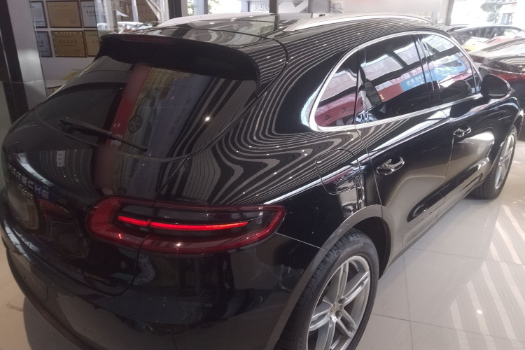 保时捷 2014款 Macan 2.0T车身外观7