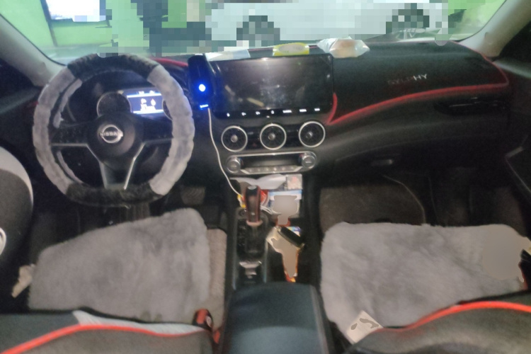 日产 轩逸 2023款 1.6L CVT悦享版中控内饰7002