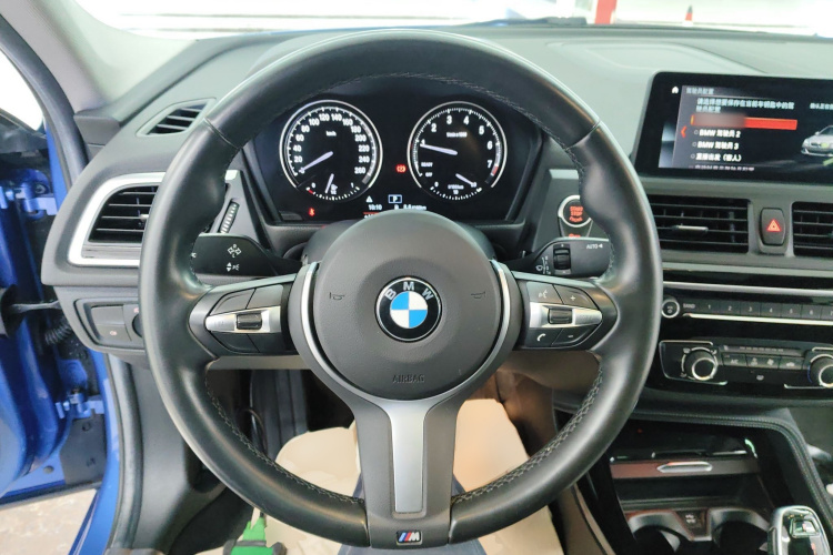 宝马1系 2020款 120i M运动套装局部细节13