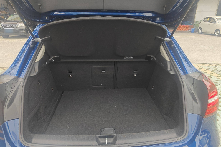 奔驰GLA 2019款 GLA 200 动感型局部细节23