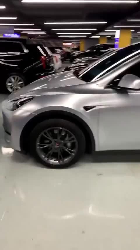 特斯拉 Model Y 2024款 后轮驱动版讲解2