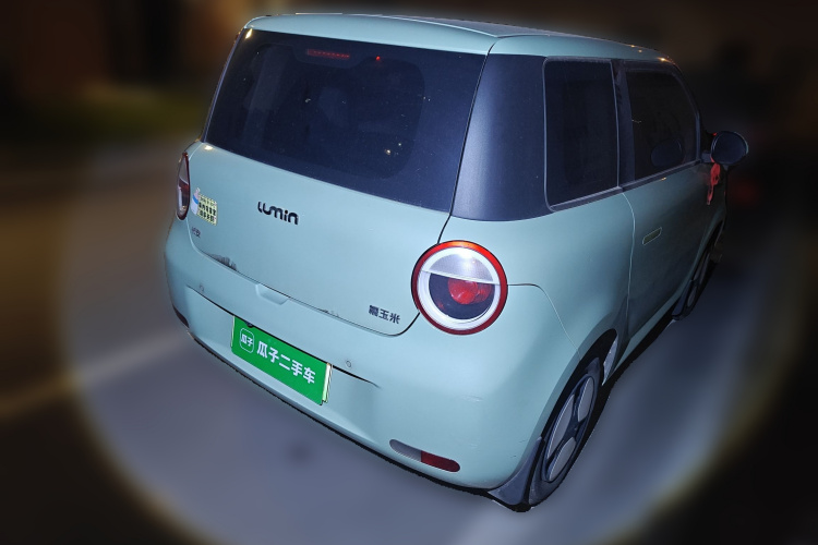 长安启源 长安Lumin 2022款 155km 清甜款车身外观7