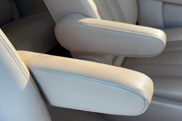 宝骏730 2014款 1.5L 手动舒适型 7座中控内饰7007