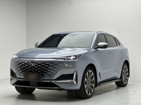 长安UNI-K 2021款 2.0T 全轮驱动尊贵型