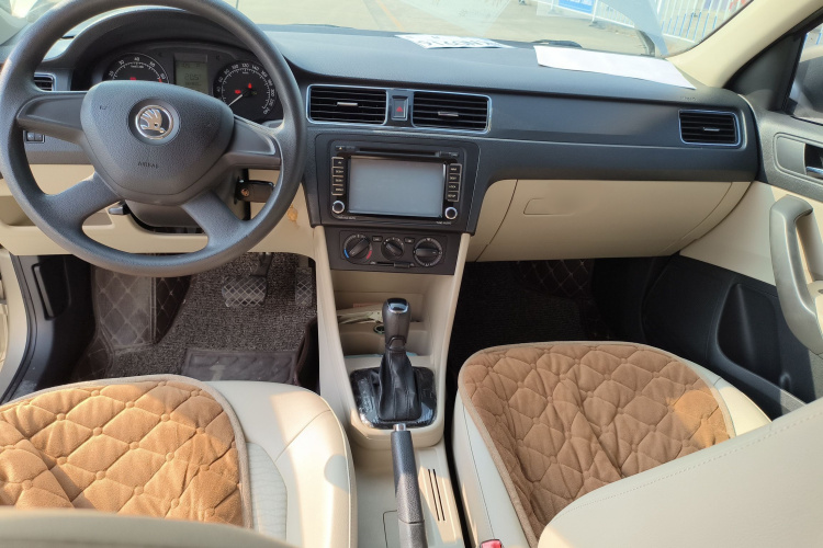 斯柯达 昕锐 2013款 1.6L 自动智选型局部细节18