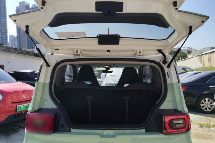 五菱汽车 宏光MINIEV 2022款 马卡龙臻享款 磷酸铁锂机舱底盘23