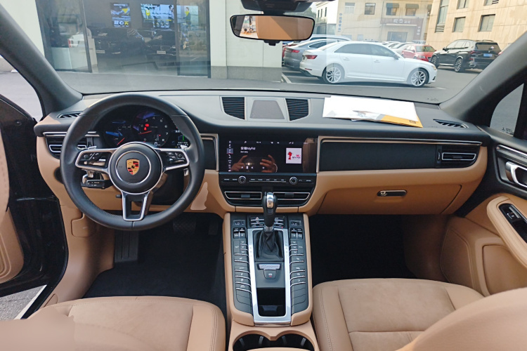 保时捷 2018款 Macan 2.0T中控内饰12