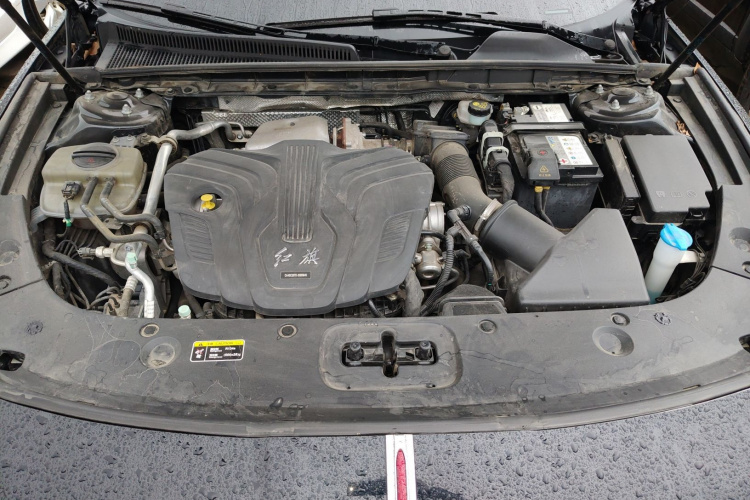 红旗H5 2023款 2.0T 自动智联旗畅版机舱底盘24