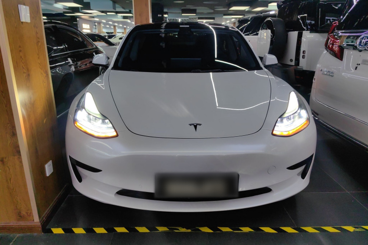 特斯拉 Model 3 2022款 后轮驱动版车身外观6001