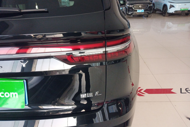 吉利汽车 星越L 2024款 2.0TD 高功自动两驱天际版车身外观6006