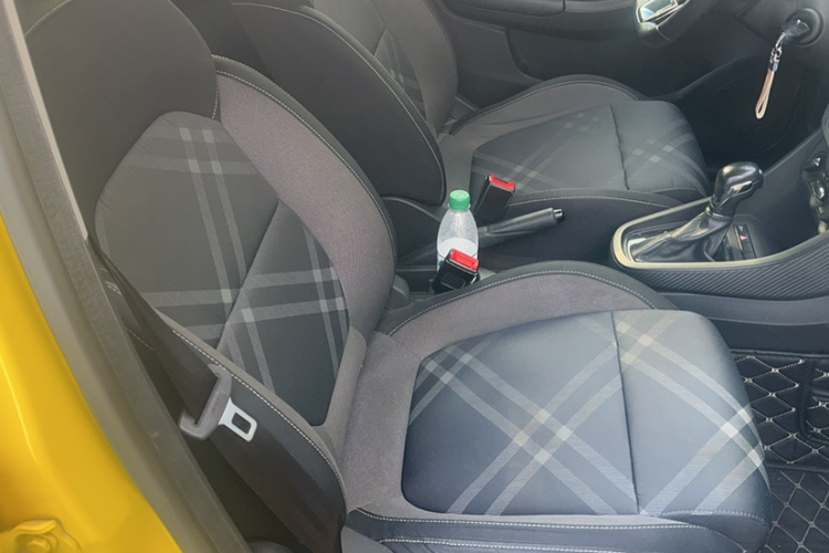 名爵3 2017款 1.5L 自动智联豪华版局部细节41