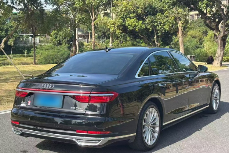 奥迪A8 2018款 A8L 55 TFSI quattro投放版精英型车身外观6004