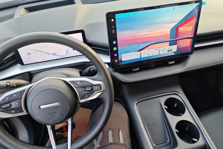 哈弗H6 2024款 2.0T 两驱Max中控内饰12