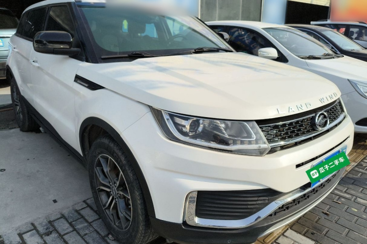 陆风X7 2018款 劲越 1.5T 全景尊享型车身外观3