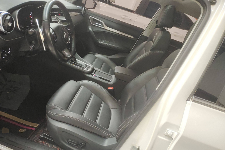 名爵 MG6 2019款 20T 自动运动版中控内饰19