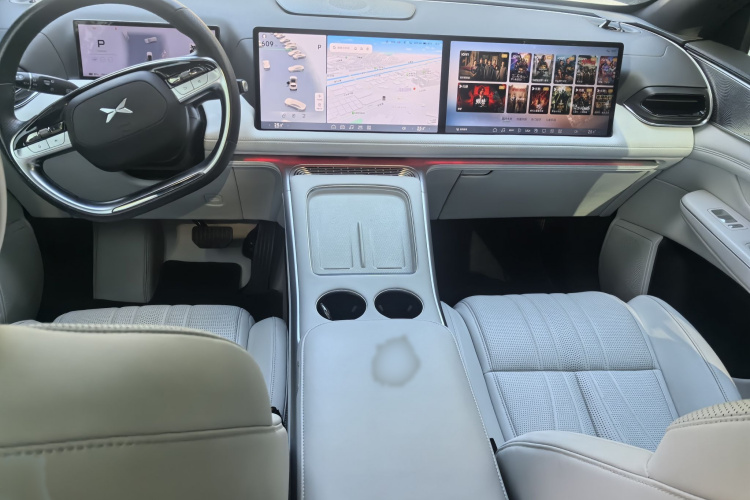 小鹏G9 2024款 702 Max车身外观6005