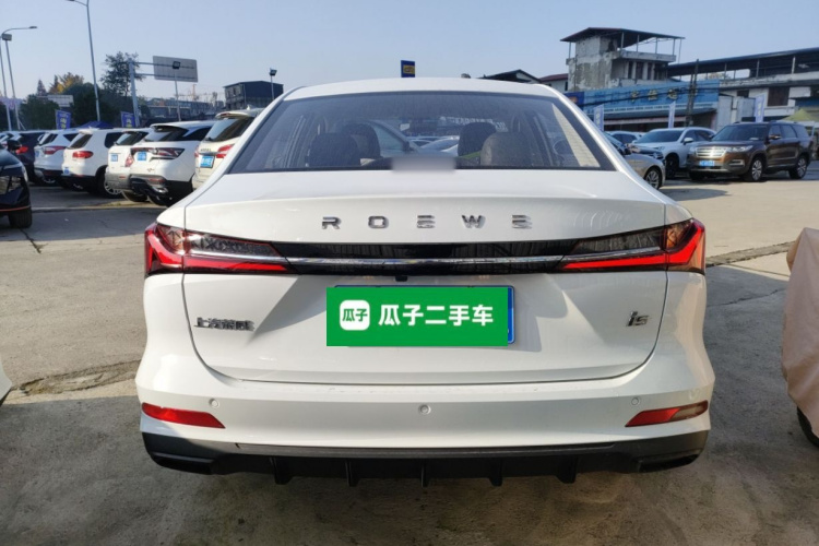 荣威i5 2026款 1.5L CVT豪华版车身外观6