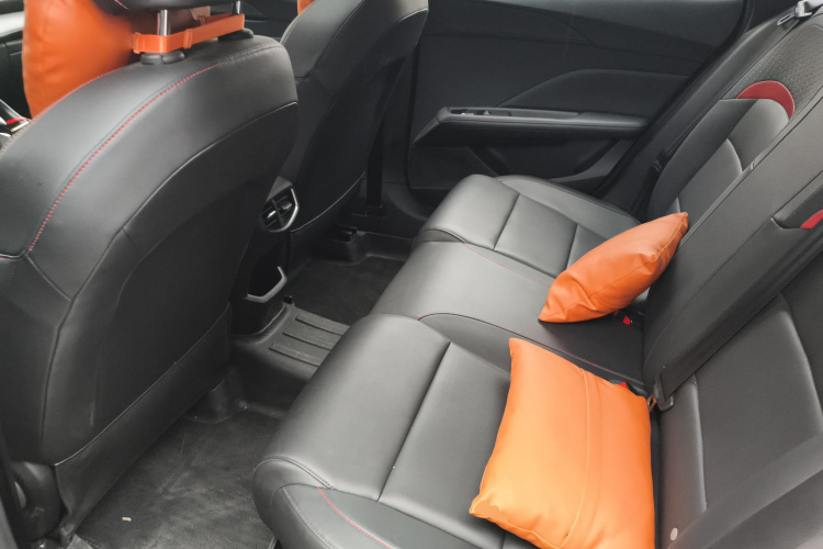 名爵 MG5 2025款 180DVVT 全球豪华版中控内饰21