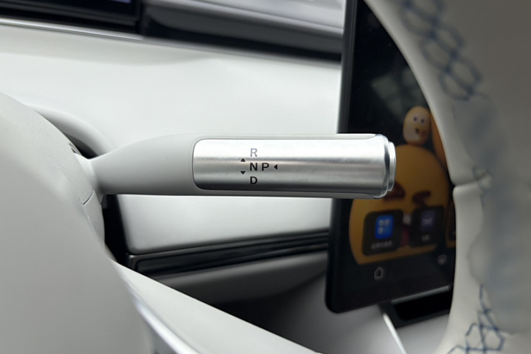 鸿蒙智行 智界S7 2025款 855km Max局部细节18