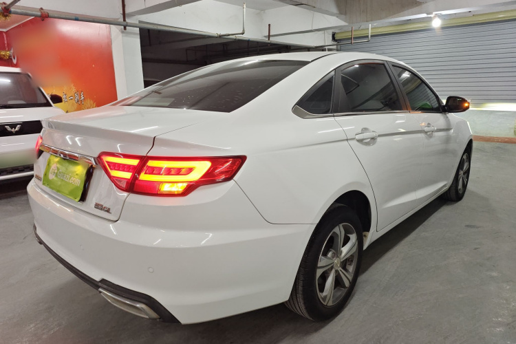 吉利汽车 帝豪GL 2019款 1.4T CVT精英智享型车身外观7