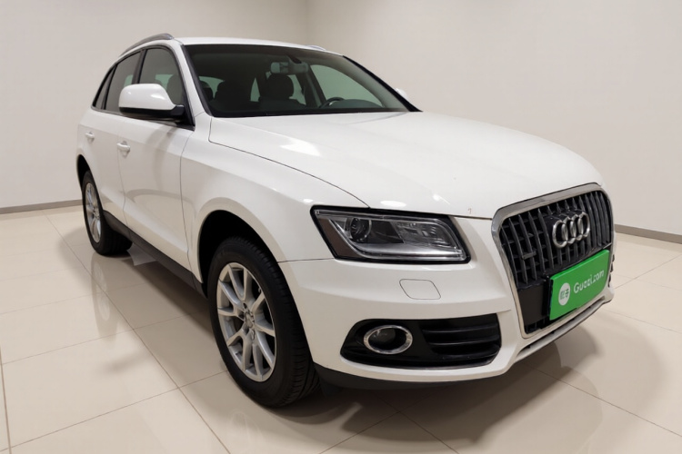 奥迪Q5 2013款 40 TFSI 进取型车身外观3