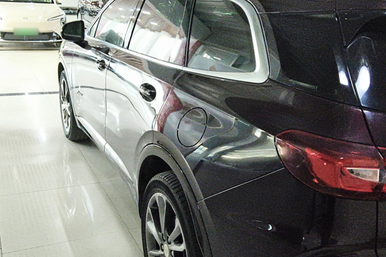 别克 昂科旗 2022款 652T 四驱Avenir艾维亚 6座车身外观4