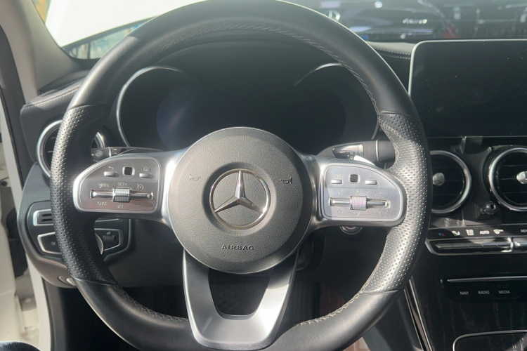 奔驰C级 2021款 C 200 L 时尚型运动版局部细节13