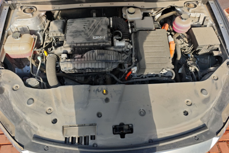 比亚迪 秦PLUS 2023款 冠军版 DM-i 55KM领先型局部细节24