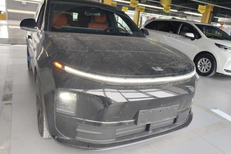 理想汽车 理想L6 2024款 Pro车身外观2
