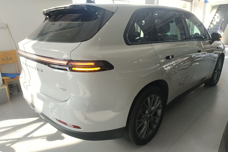 零跑汽车 零跑C10 2024款 530智享版车身外观6005