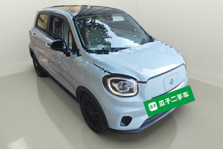 零跑汽车 零跑T03 2023款 403智享版车身外观3