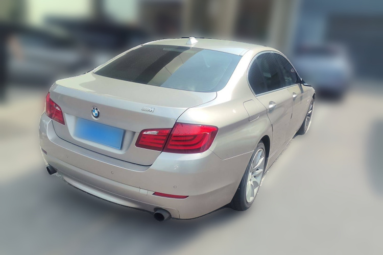 宝马5系(进口) 2011款 535i xDrive豪华型车身外观6005