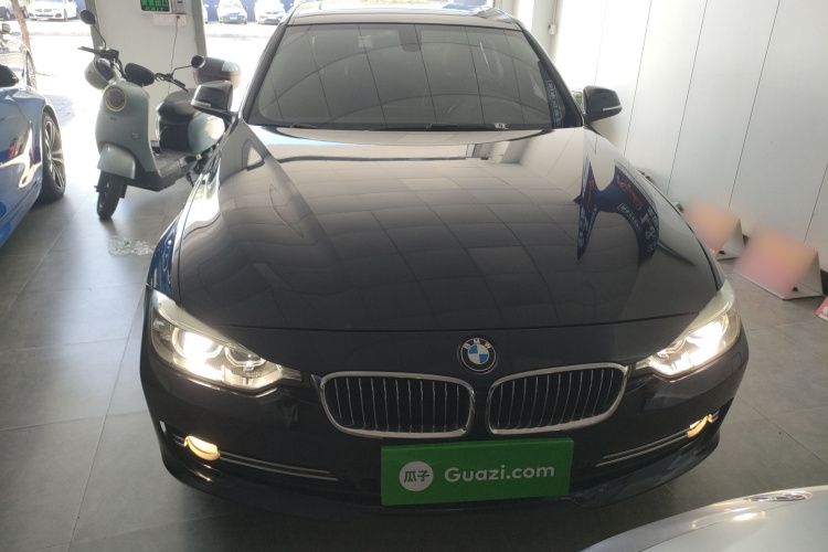 宝马3系 2014款 328Li 豪华设计套装车身外观6001