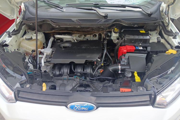 福特 翼搏 2013款 1.5L 手动舒适型局部细节24