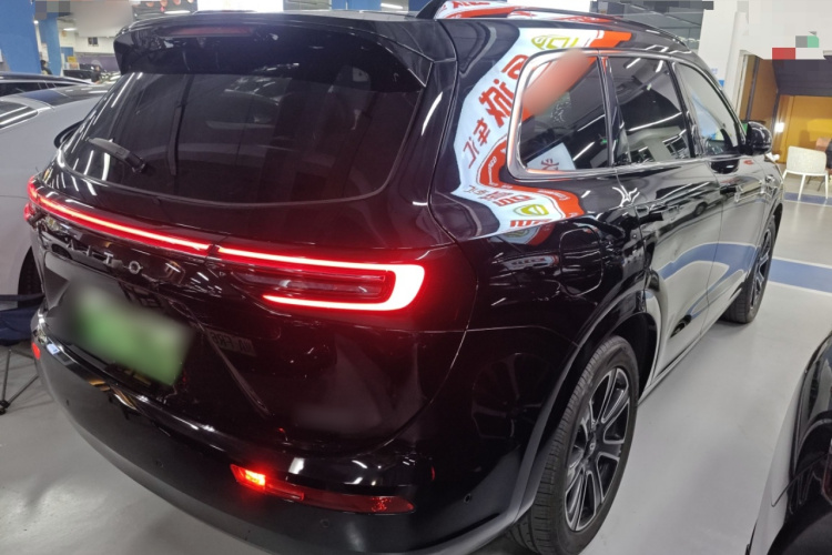 鸿蒙智行 问界M7 2024款 1.5T 智驾四驱Ultra版 5座车身外观6005