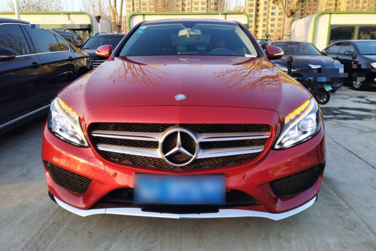 奔驰C级 2016款 C 180 L 运动型车身外观2