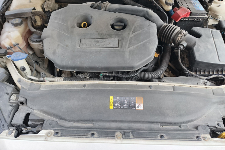 福特 蒙迪欧 2013款 2.0L GTDi200豪华型局部细节24