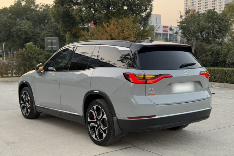 蔚来ES8 2022款 100kWh 领航版 六座车身外观6002