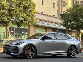 长安UNI-V 2022款 1.5T 运动版