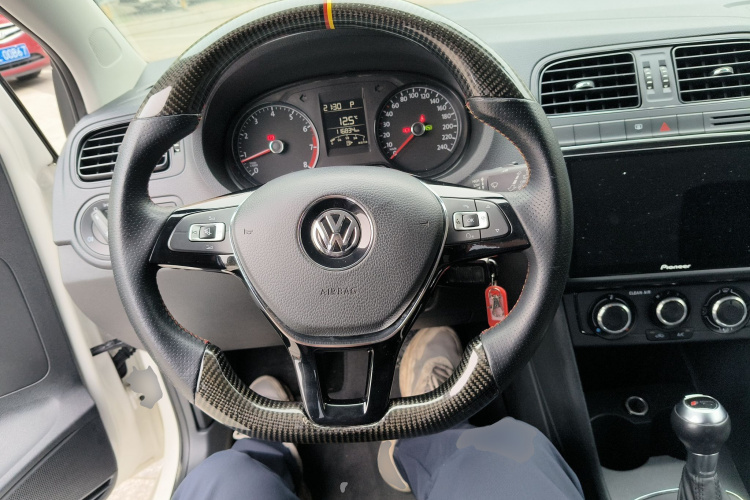 大众 Polo 2016款 1.4L 自动风尚型局部细节13