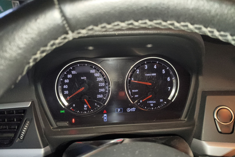 宝马1系 2018款 118i 时尚型局部细节14